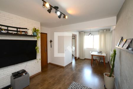 Sala de apartamento para alugar com 2 quartos, 60m² em Jardim Ubirajara (zona Sul), São Paulo