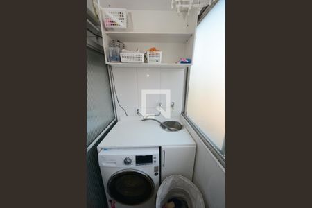 Área de Serviço de apartamento para alugar com 2 quartos, 60m² em Jardim Ubirajara (zona Sul), São Paulo