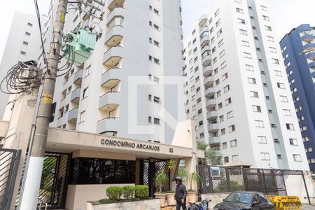 Apartamento para alugar com 70m², 3 quartos e 2 vagasFachada e portaria