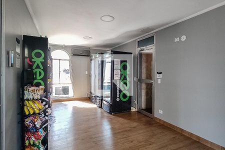 Apartamento para alugar com 66m², 2 quartos e 1 vagaMercado