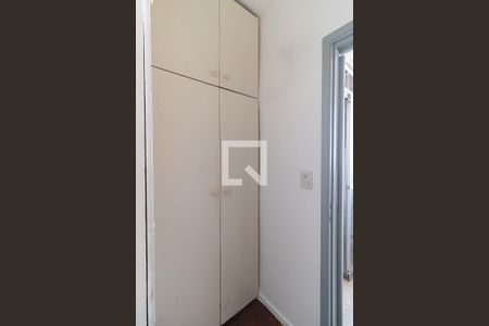 Apartamento para alugar com 66m², 2 quartos e 1 vagaQuarto de Serviço