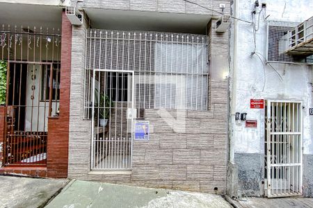 Casa à venda com 78m², 2 quartos e sem vagaFachada