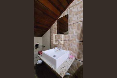 Casa à venda com 170m², 3 quartos e 4 vagas Casa à venda com 170m², 3 quartos e 4 vagasBanheiro de Serviço