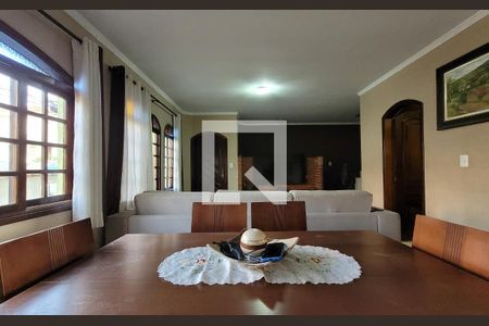 Sala de casa à venda com 3 quartos, 170m² em Utinga, Santo André