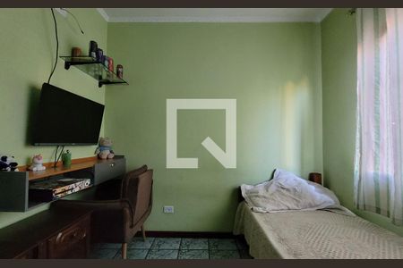 Casa à venda com 170m², 3 quartos e 4 vagas Casa à venda com 170m², 3 quartos e 4 vagasQuarto