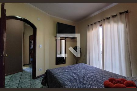 Suíte de casa à venda com 3 quartos, 170m² em Utinga, Santo André