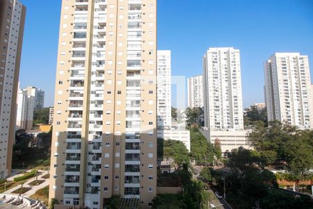 Vista da Sala de apartamento à venda com 2 quartos, 68m² em Parque Reboucas, São Paulo