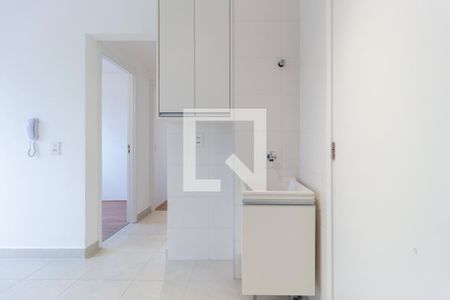 Apartamento à venda com 33m², 2 quartos e sem vaga Apartamento à venda com 33m², 2 quartos e sem vagaÁrea de Serviço