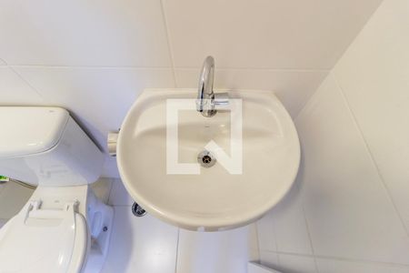 Apartamento à venda com 33m², 2 quartos e sem vaga Apartamento à venda com 33m², 2 quartos e sem vagaDetalhe - Banheiro