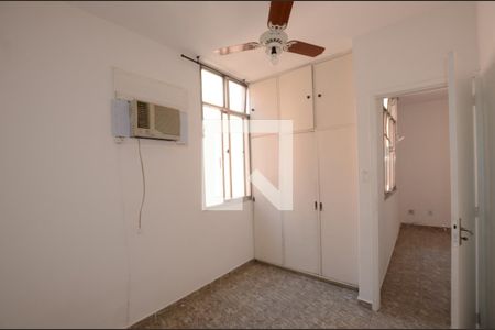 Quarto de apartamento para alugar com 1 quarto, 32m² em Vila Valqueire, Rio de Janeiro