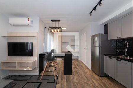 Sala - Cozinha Integrada de apartamento para alugar com 1 quarto, 33m² em Ipiranga, São Paulo