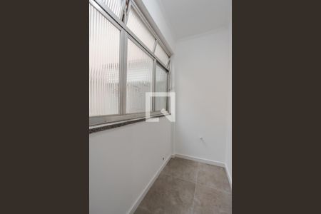 Apartamento para alugar com 56m², 2 quartos e 1 vagaÁrea de Serviço