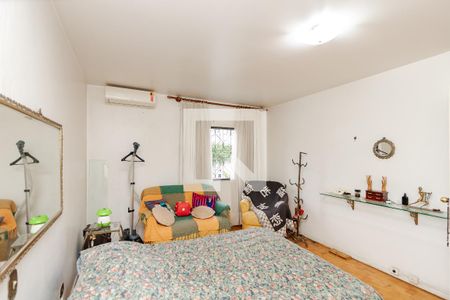 Casa à venda com 380m², 3 quartos e 8 vagasQuarto 1