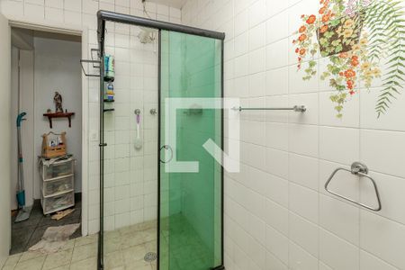 Casa à venda com 380m², 3 quartos e 8 vagasBanheiro