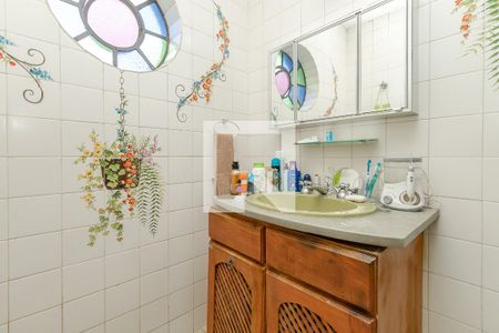 Casa à venda com 380m², 3 quartos e 8 vagasBanheiro