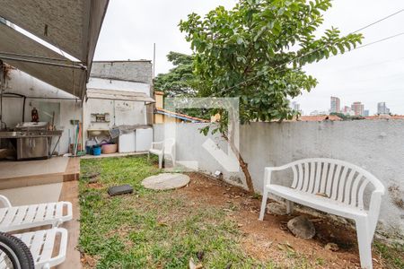 Casa à venda com 380m², 3 quartos e 8 vagasQuintal