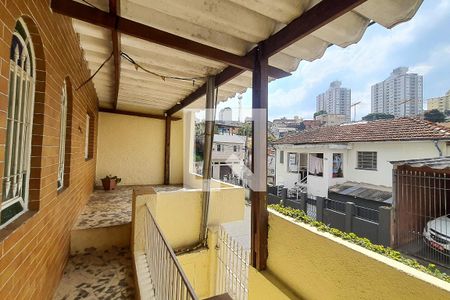 Vista de casa à venda com 3 quartos, 110m² em Vila Guaca, São Paulo