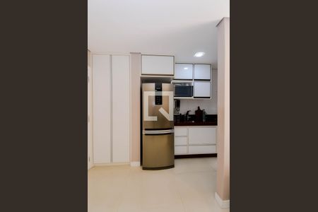 Apartamento para alugar com 60m², 2 quartos e 1 vaga Apartamento para alugar com 60m², 2 quartos e 1 vagaCozinha