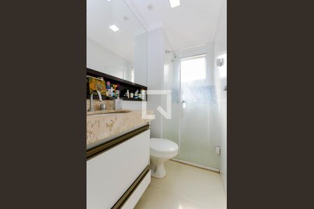 Apartamento para alugar com 60m², 2 quartos e 1 vaga Apartamento para alugar com 60m², 2 quartos e 1 vagaBanheiro da Suíte