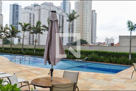 Apartamento para alugar com 60m², 2 quartos e 1 vaga Apartamento para alugar com 60m², 2 quartos e 1 vagaÁrea comum - Piscina