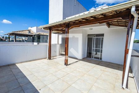 Cobertura e area de serviço de apartamento para alugar com 3 quartos, 106m² em Ouro Preto, Belo Horizonte