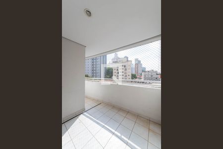 Apartamento à venda com 55m², 2 quartos e 1 vagaVaranda