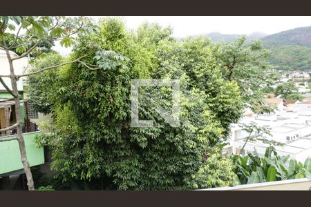 Casa de condomínio à venda com 190m², 3 quartos e 5 vagasVista da Varanda / Varanda - Quarto 2