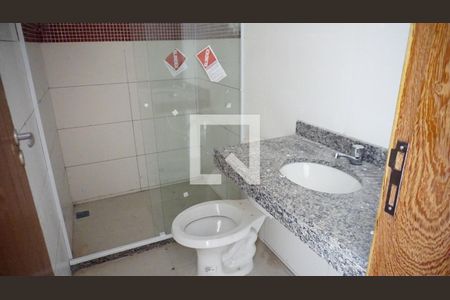 Casa de condomínio à venda com 190m², 3 quartos e 5 vagasBanheiro - Quarto 3 / Suite