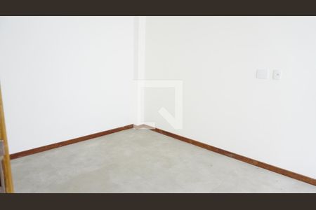 Casa de condomínio à venda com 190m², 3 quartos e 5 vagasQuarto 1