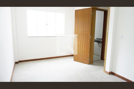 Casa de condomínio à venda com 190m², 3 quartos e 5 vagasQuarto 1