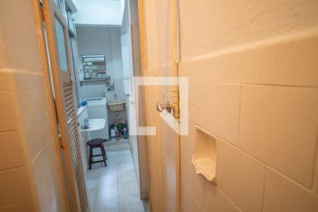 Apartamento à venda com 66m², 2 quartos e sem vagaÁrea de Serviço - Banheiro