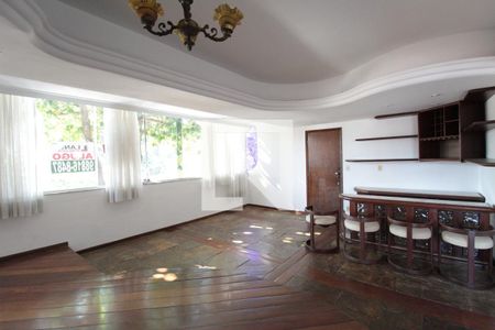 Sala de apartamento para alugar com 3 quartos, 174m² em São José, Belo Horizonte