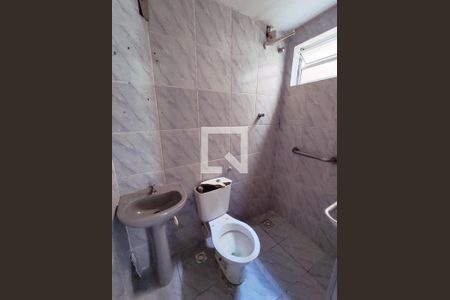 Banheiro  de apartamento para alugar com 1 quarto, 36m² em Quintino Bocaiúva, Rio de Janeiro