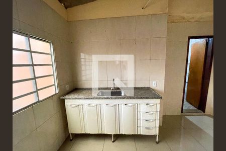 Casa à venda com 360m², 3 quartos e 4 vagasCozinha