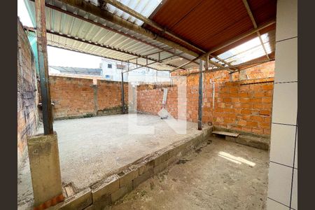 Casa à venda com 360m², 3 quartos e 4 vagasquintal