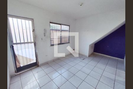 Sala de apartamento para alugar com 1 quarto, 39m² em Quintino Bocaiúva, Rio de Janeiro