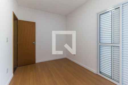 Quarto 1 - Suíte 1 de casa de condomínio para alugar com 2 quartos, 68m² em Vila São Paulo, Mogi das Cruzes
