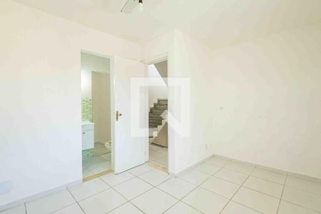 Casa de condomínio à venda com 350m², 3 quartos e 3 vagas Casa de condomínio à venda com 350m², 3 quartos e 3 vagasSuíte 2