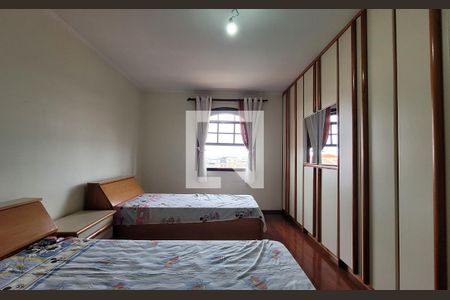 Quarto de casa para alugar com 2 quartos, 179m² em Jardim Rina, Santo André