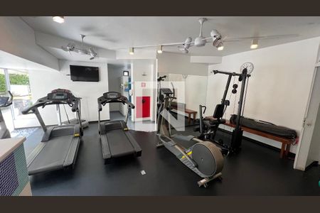 Apartamento à venda com 280m², 4 quartos e 4 vagasAcademia