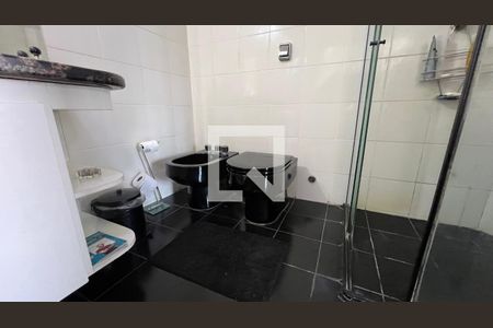 Apartamento à venda com 280m², 4 quartos e 4 vagasBanheiro da Suíte 3
