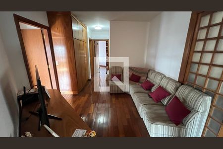 Apartamento à venda com 280m², 4 quartos e 4 vagasSala privativa