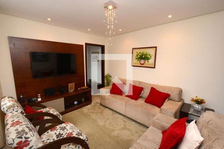 Sala de casa para alugar com 3 quartos, 129m² em Vila Inglesa, São Paulo
