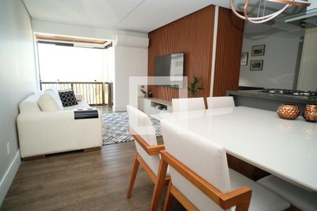 Sala de apartamento para alugar com 2 quartos, 96m² em Cerqueira César, São Paulo
