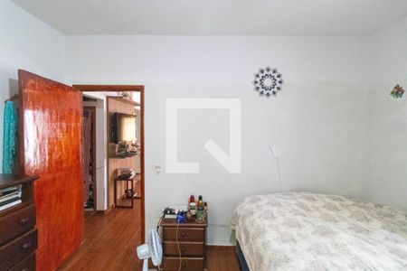 Casa à venda com 100m², 2 quartos e 2 vagas Casa à venda com 100m², 2 quartos e 2 vagasSuíte