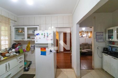 Casa à venda com 100m², 2 quartos e 2 vagas Casa à venda com 100m², 2 quartos e 2 vagasCozinha