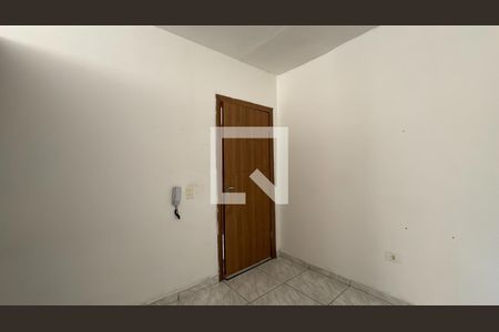 Sala de kitnet/studio para alugar com 1 quarto, 20m² em Cruzeiro, São José dos Pinhais