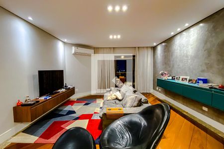 Apartamento à venda com 143m², 3 quartos e 2 vagasSala