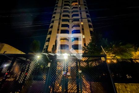 Apartamento à venda com 143m², 3 quartos e 2 vagasFachada