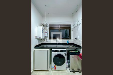 Apartamento à venda com 143m², 3 quartos e 2 vagasÁrea de Serviço